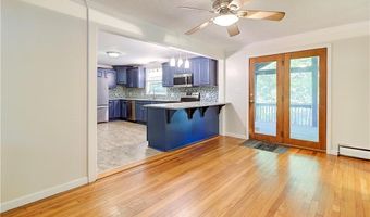 11 Golden Blvd, North Smithfield, RI 02896