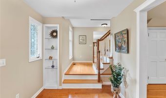 100 Rollingwood St, Amherst, NY 14221