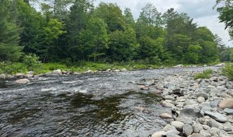 6 Maple Dr, Abbot, ME 04406