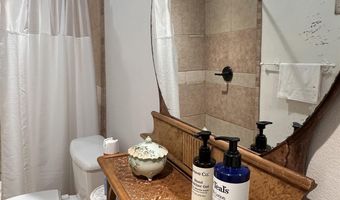 21 Sharp St, Ash Flat, AR 72513