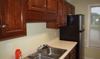 822 Wayne Ave 22/B5, Abingdon, VA 24210