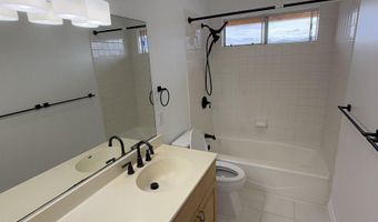 71 Kuuhoa Pl, Kahului, HI 96732
