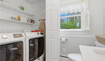 234 Lake Dr, Glocester, RI 02814