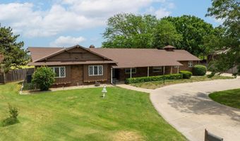 740 Fairway Ct, Augusta, KS 67010
