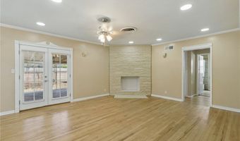 13155 Gault, Los Angeles, CA 91605