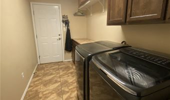 1250 Lawrence Trl, Alice, TX 78332