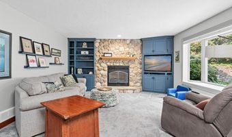 13423 Dominica Way, Apple Valley, MN 55124