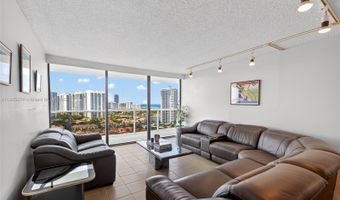 3701 N Country Club Dr 2209, Aventura, FL 33180
