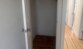 14 Humboldt Pl 1, Boston, MA 02127