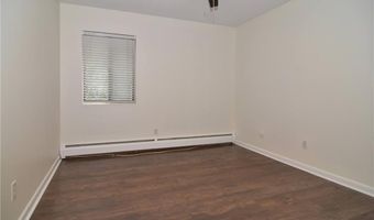 132 Hoffman Ave 202, Cranston, RI 02920