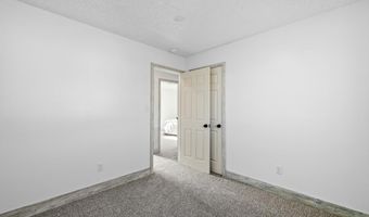 609 RIDGELAND St, Cheyenne, WY 82009