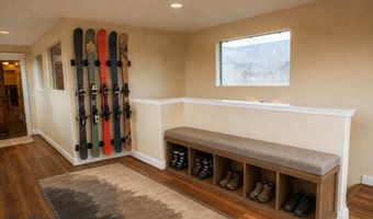 275 N Ferguson Ave 3, Bozeman, MT 59718