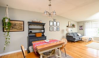 89 Block St, Abington, MA 02351