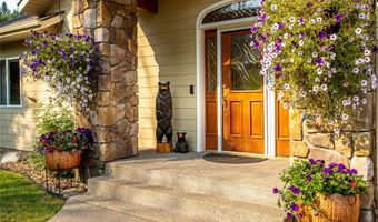 104 Baylie Dr, Bigfork, MT 59911