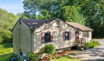 52 Singleton Rd, Chaplin, CT 06235