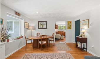434 N Quidnessett Rd, North Kingstown, RI 02852