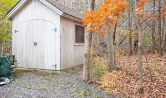 71 Bay View Dr, Bar Harbor, ME 04609