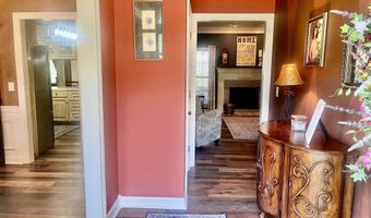 1024 Riverchase North Dr, Brandon, MS 39047