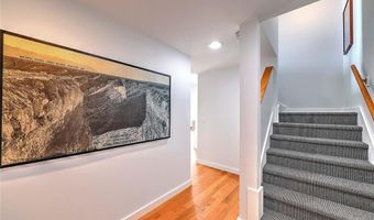 25 Fort Hill Rd, Bristol, RI 02809