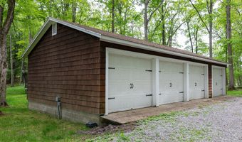 409 Northrop St, Bridgewater, CT 06752