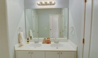 5355 Spalding Bridge Ct, Peachtree Corners, GA 30092