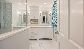 26 Brookmoor Rd, Avon, CT 06001