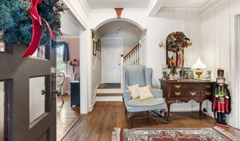 1670 Church St, Appomattox, VA 24522