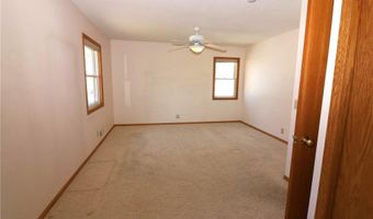 141 Strese Ln, Apple Valley, MN 55124