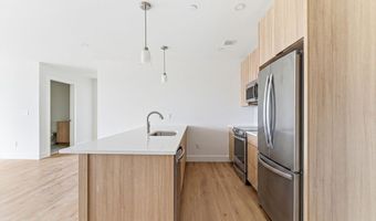 1035 Commonwealth Ave 301, Boston, MA 02215