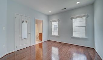 43320 BARNSTEAD Dr, Ashburn, VA 20148