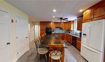 6 Forest Hill Dr, North Smithfield, RI 02896