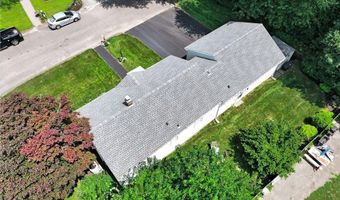 54 Novelty Rd, Warwick, RI 02889