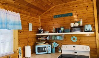107 Hunter Rd N, Alburgh, VT 05440