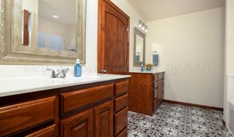 8102 Little Rock Dr, Amarillo, TX 79118