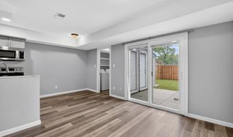 46 VILLAGE Dr, Dover, DE 19904