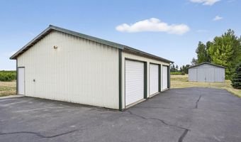 10418 CHAMPOEG Rd, Aurora, OR 97002