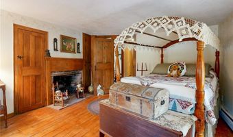 1503 Putnam Pike, Glocester, RI 02814