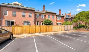 535 COLECROFT Ct, Alexandria, VA 22314