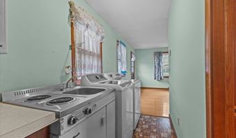 173 Tracy Dr, Burlington, VT 05408