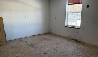 203 N Jefferson St, Ava, MO 65608