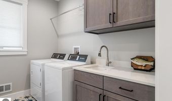9214 Myrtle Ln, Alden, MI 49612