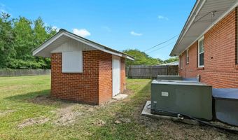301 E Craig St, Atmore, AL 36502