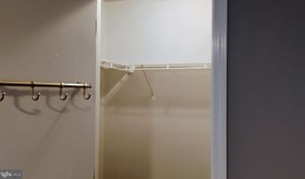 518 WEAVER Dr 518, Dover, DE 19901