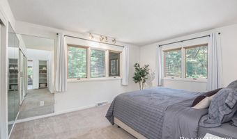 1359 Buttrick Ave SE, Ada, MI 49301