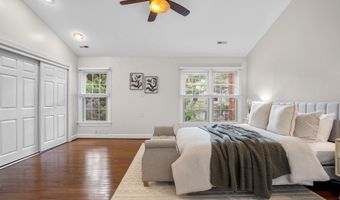 7822 ORACLE Pl, Potomac, MD 20854