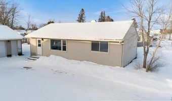 24 Fern Ct, Babbitt, MN 55706