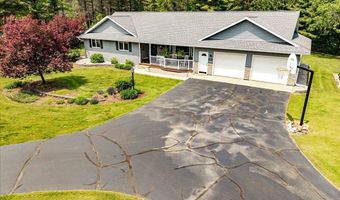 6331 ARBUTUS Dr, Wisconsin Rapids, WI 54494