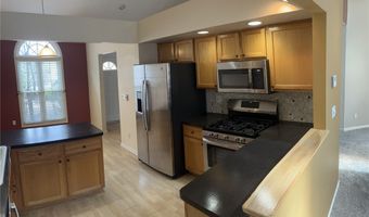 693 Elmwood Pt, Aurora, OH 44202