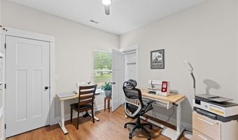 819 Baker St, Baldwin City, KS 66006