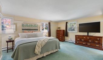 24 Conant St, Acton, MA 01720